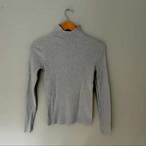 Mock turtle neck lightweight long sleeve